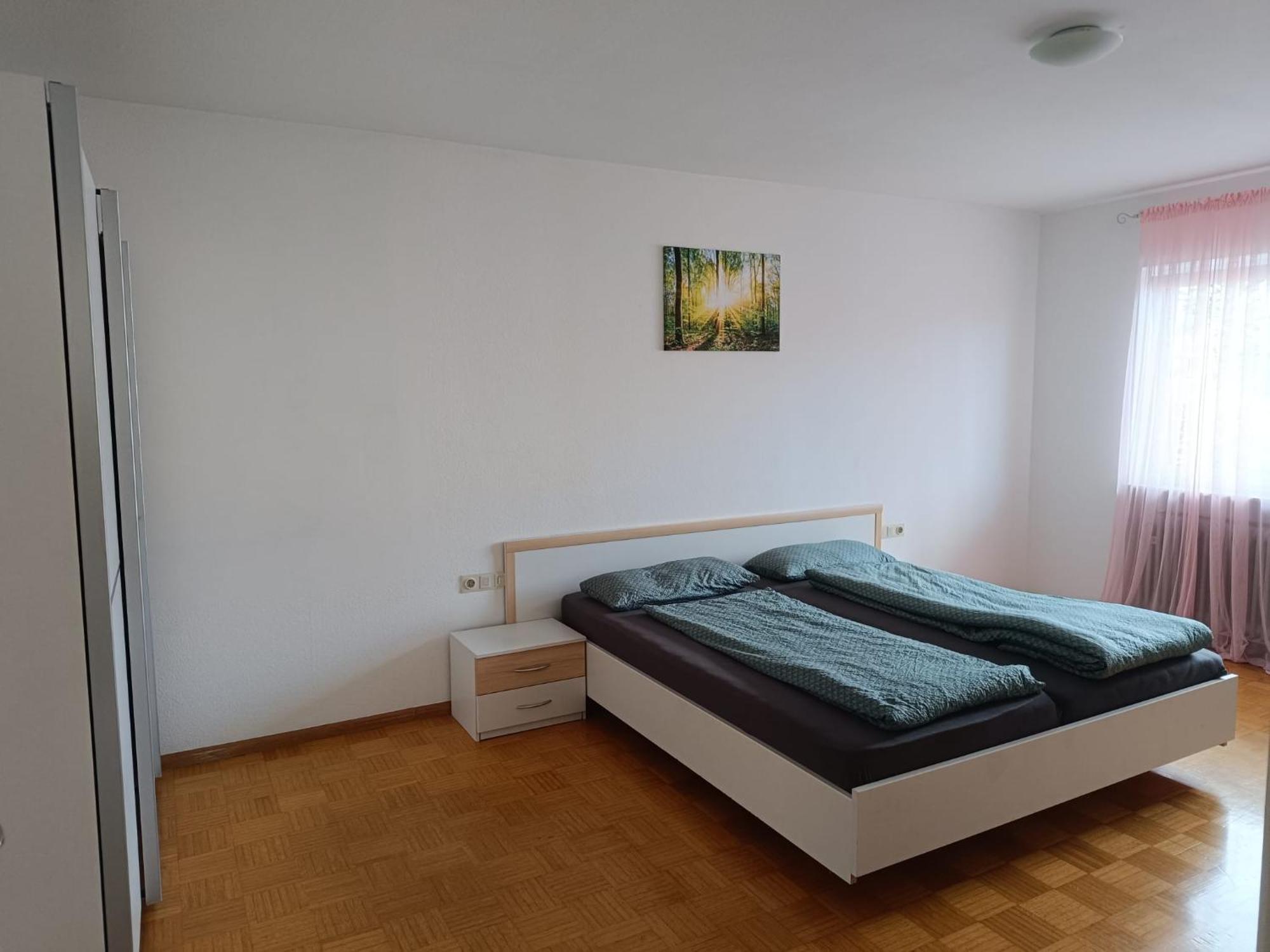 Helle 2 Zimmer Ferienwohnung Mit 63Qm In Trossingen Exterior foto